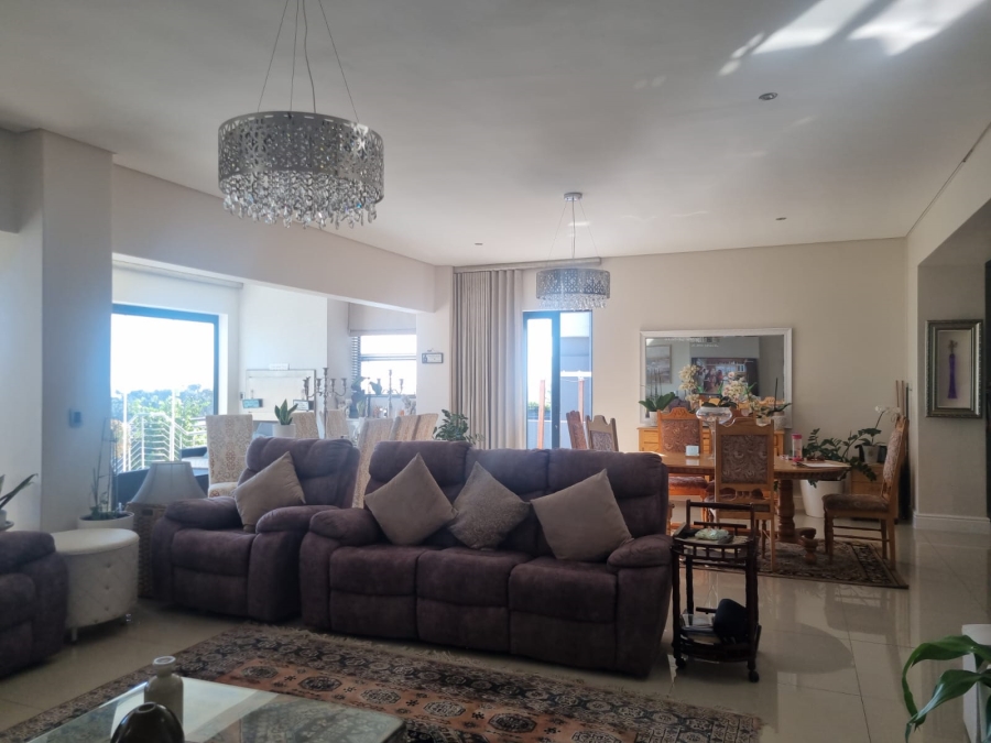 3 Bedroom Property for Sale in Baronetcy Estate Western Cape